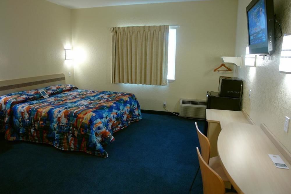 Wine Country Inn Фредериксбург Екстериор снимка